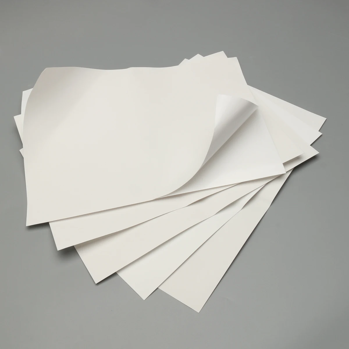 Лист бумаги. Белая бумага. Листовая бумага. Бумажный лист.