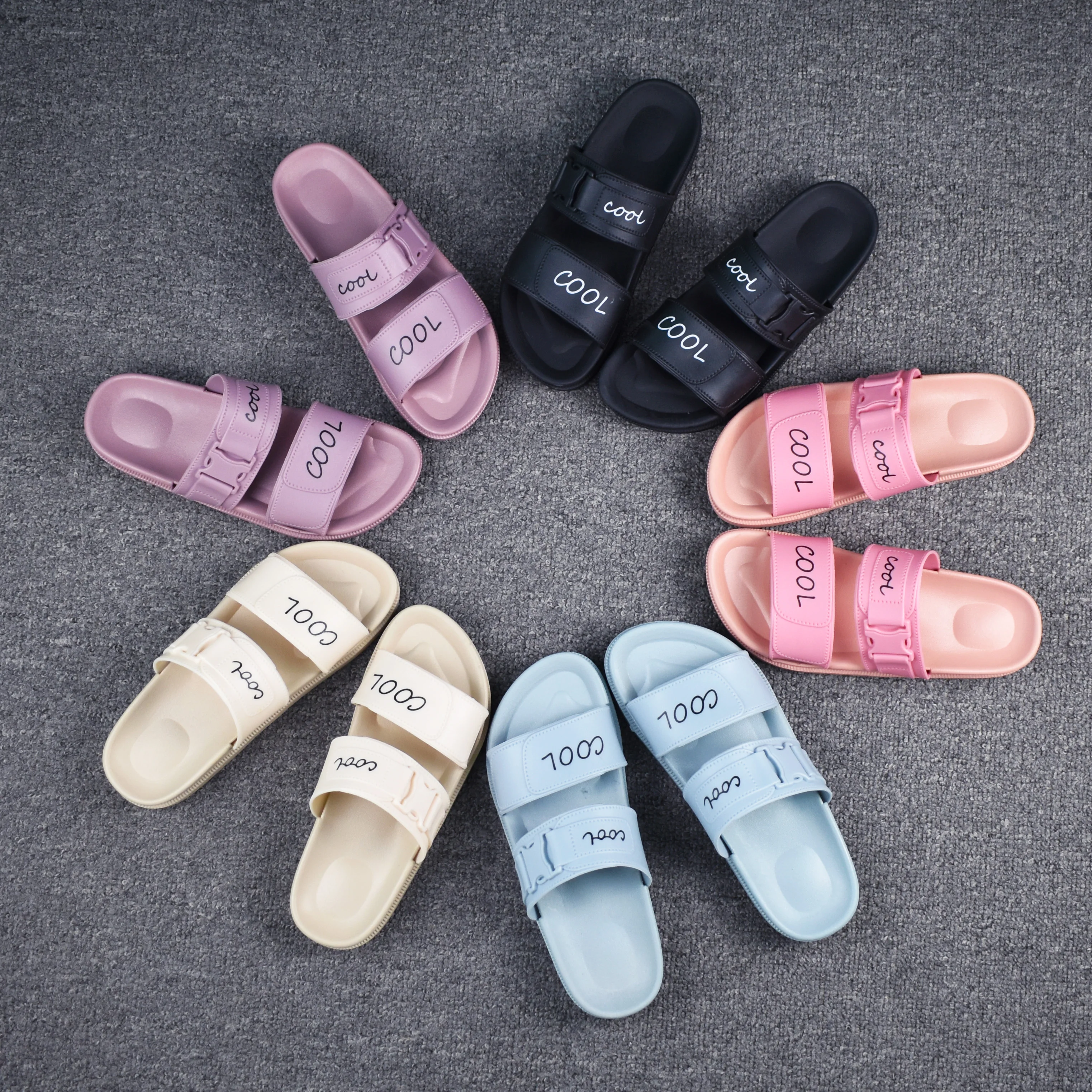 Оптовая продажа фабричных запасов, летние модные дизайнерские шлепанцы без задника с открытыми пальцами для femme ПВХ резиновый материал на тонком высоком каблуке, с ремешком, женские сандалии