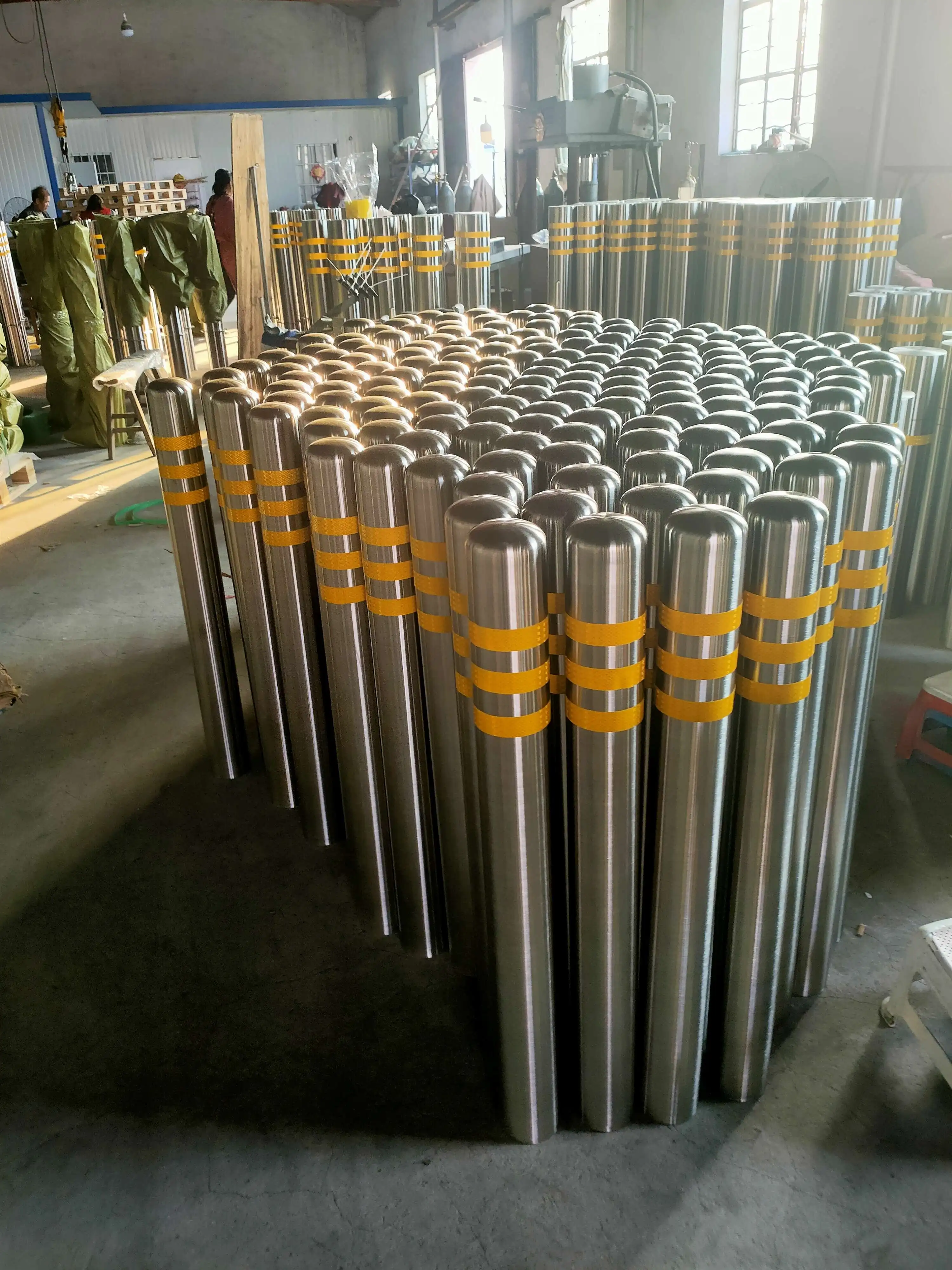 Street Semi-Dome Top 304 Stainless Steel No Parking Bollard