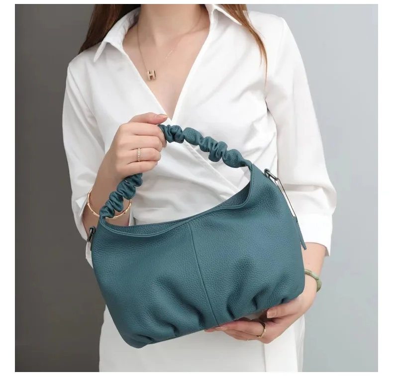 Unique Lady Custom Design 2022 Trending Portable Fashion Large Capacity ...