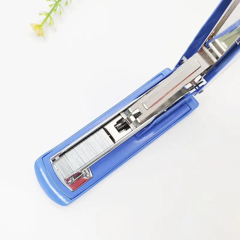 Пользовательский логотип, высококачественный бумажный Настольный степлер среднего размера, ручной металлический офисный степлер