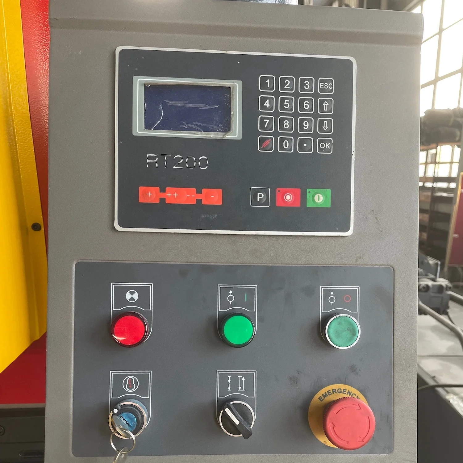 Hydraulic NC Press Brake Controller System Nanjing ESTUN Controller E21 E20 E300 E200