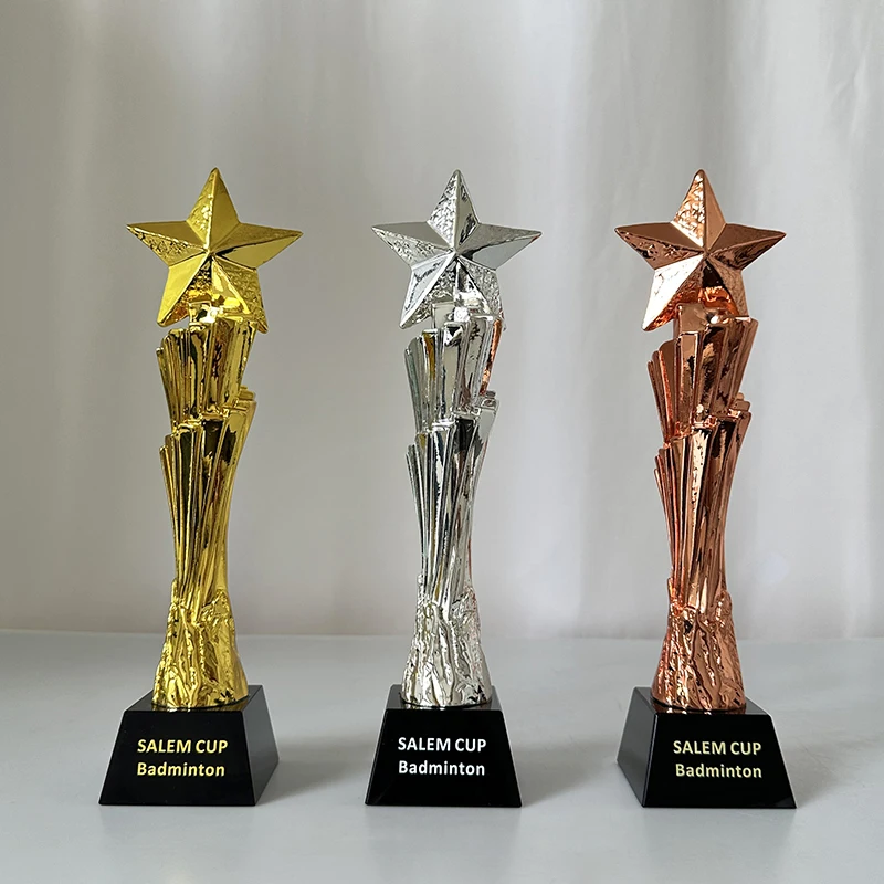 Customized sports award trophy resin crafts gold plated resin trophy star trophy crystal awards