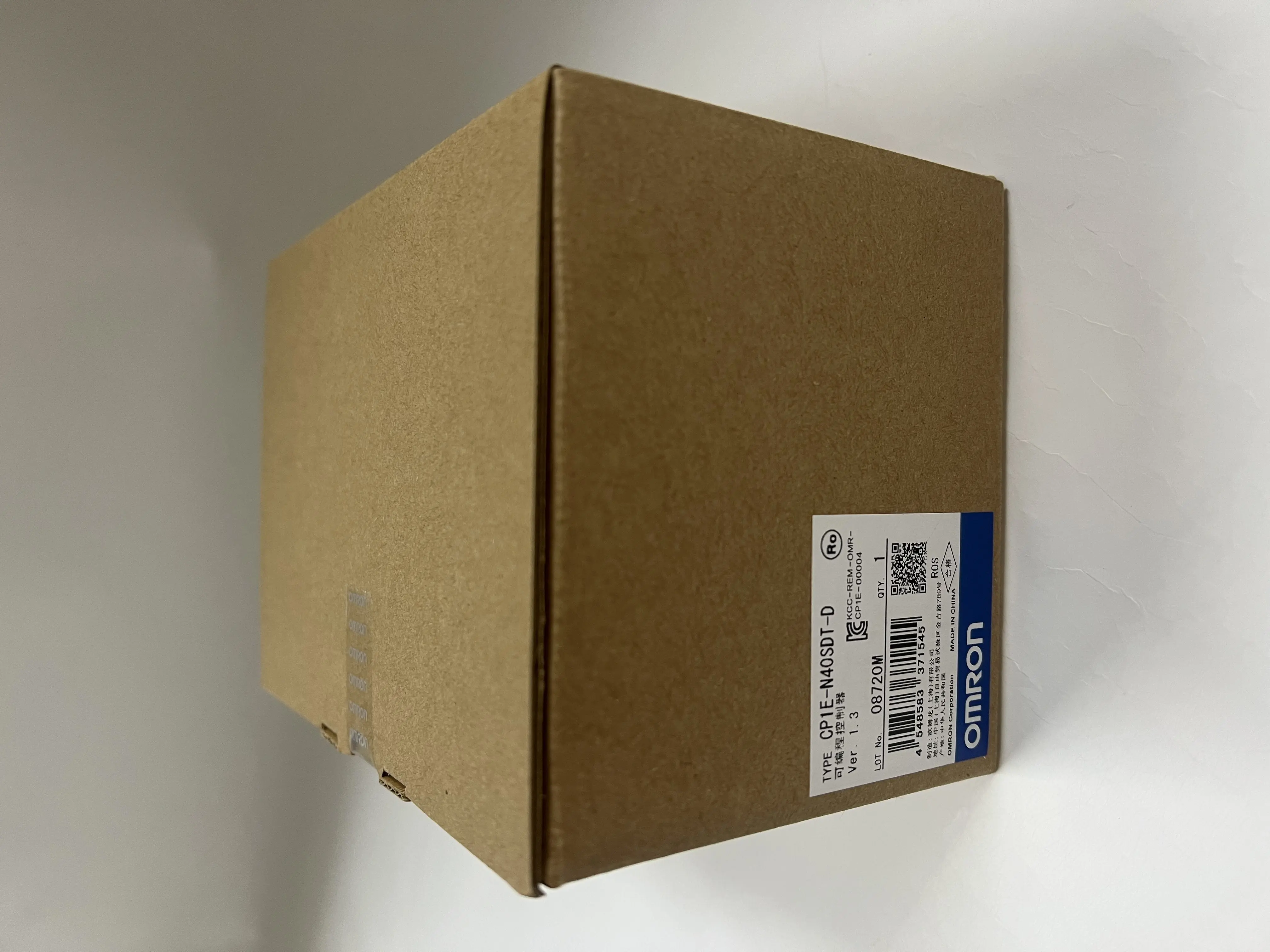 Omron Programmable Logic Controller CP1E Series CP1E-N40SDT-D