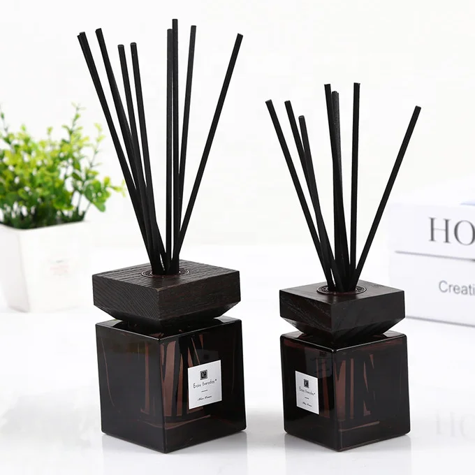 Promotion Popular Fragrance Diffuser With Wood Cap With Rattan  Reed Sticks Diffuser