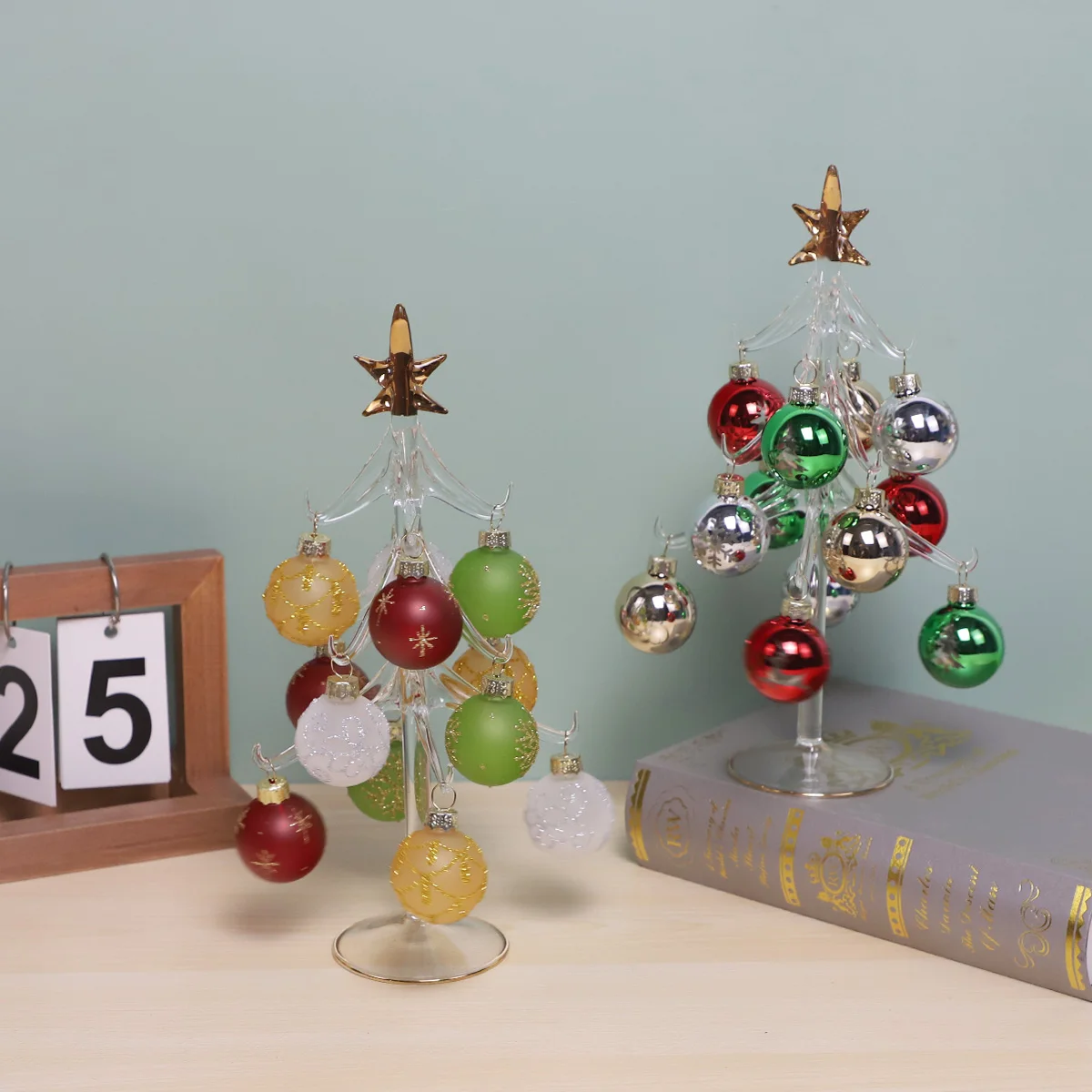 Xmas indoor decoration supplies mini table top small clear hand painted blown glass Christmas tree with mini hanging bauble ball