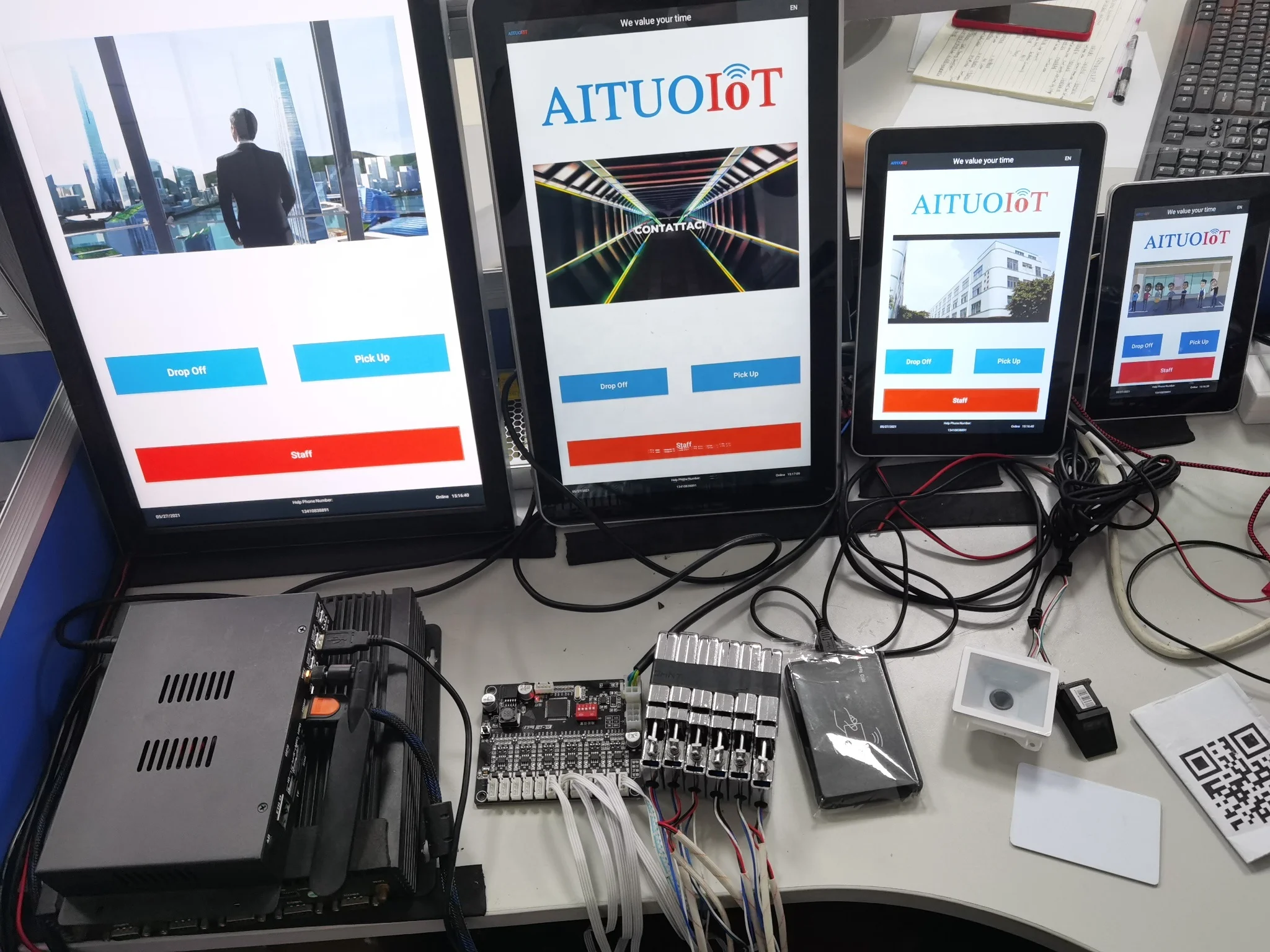 Smart Locker System with Software Customization for Android/Windows ...