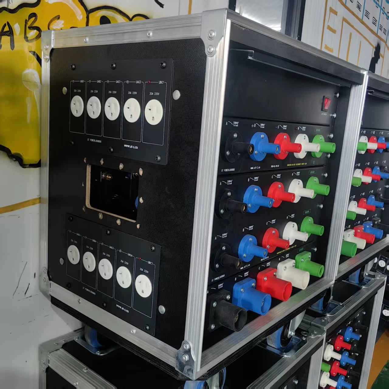 ST 3-Phase 400a Power Distribution Box Electrical Panel Rack Mount ...