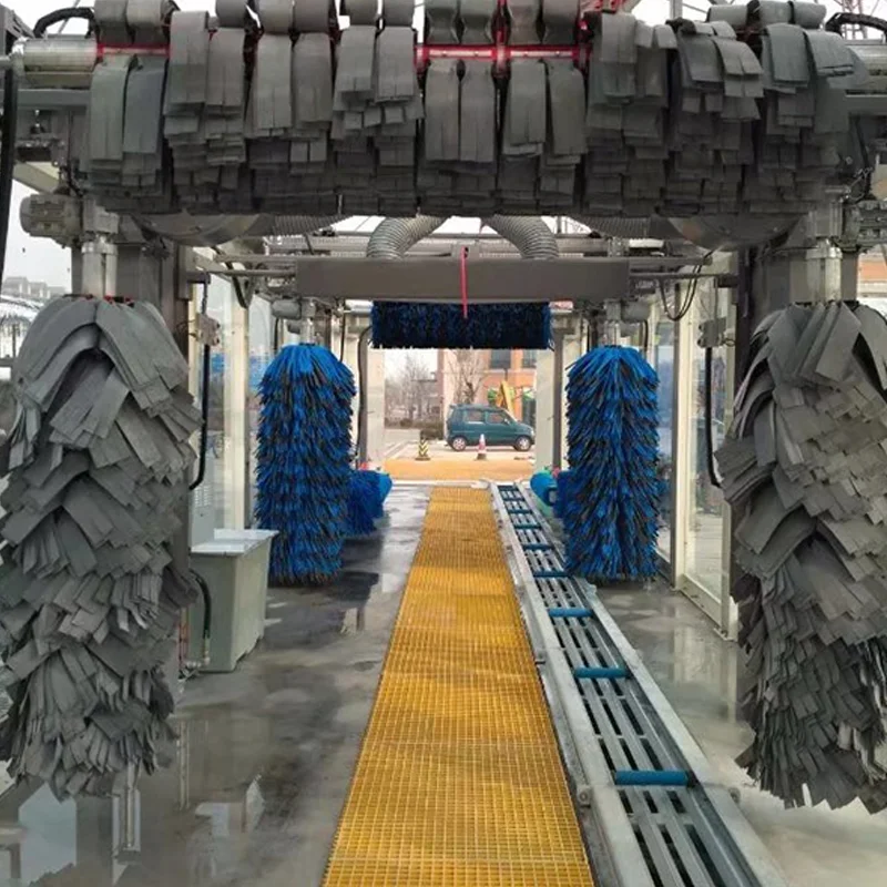 China Qingdao Risense Drive Through Conveyor Belt Full Automatic Tunnel Mobile Car Wash Equipment for Sale South Africa