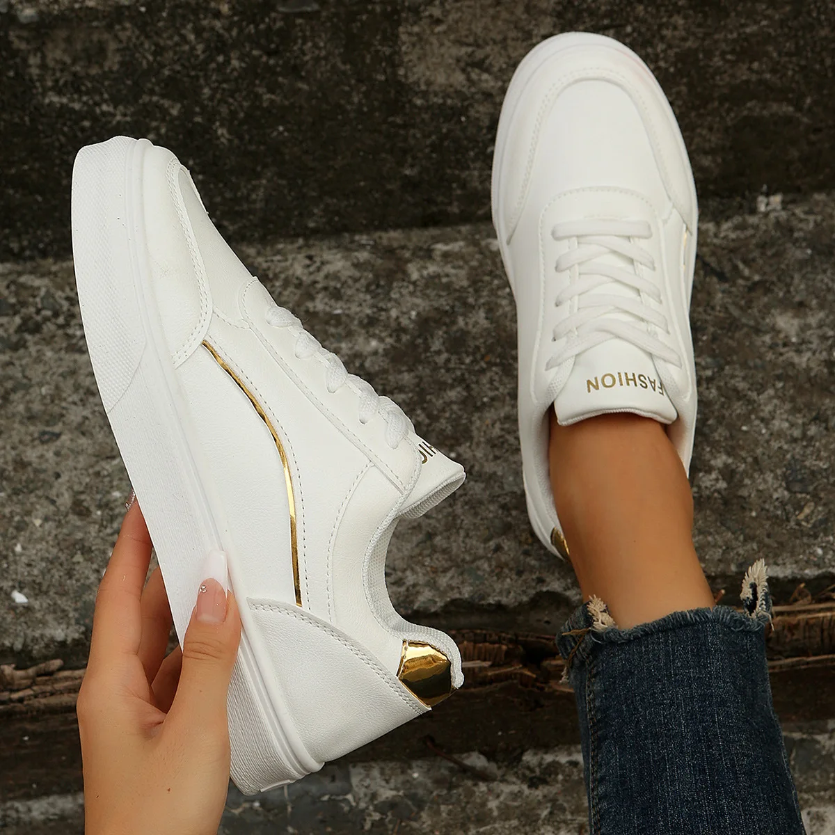 2024 summer new wheat students thick sole white shoes sports casual shoes