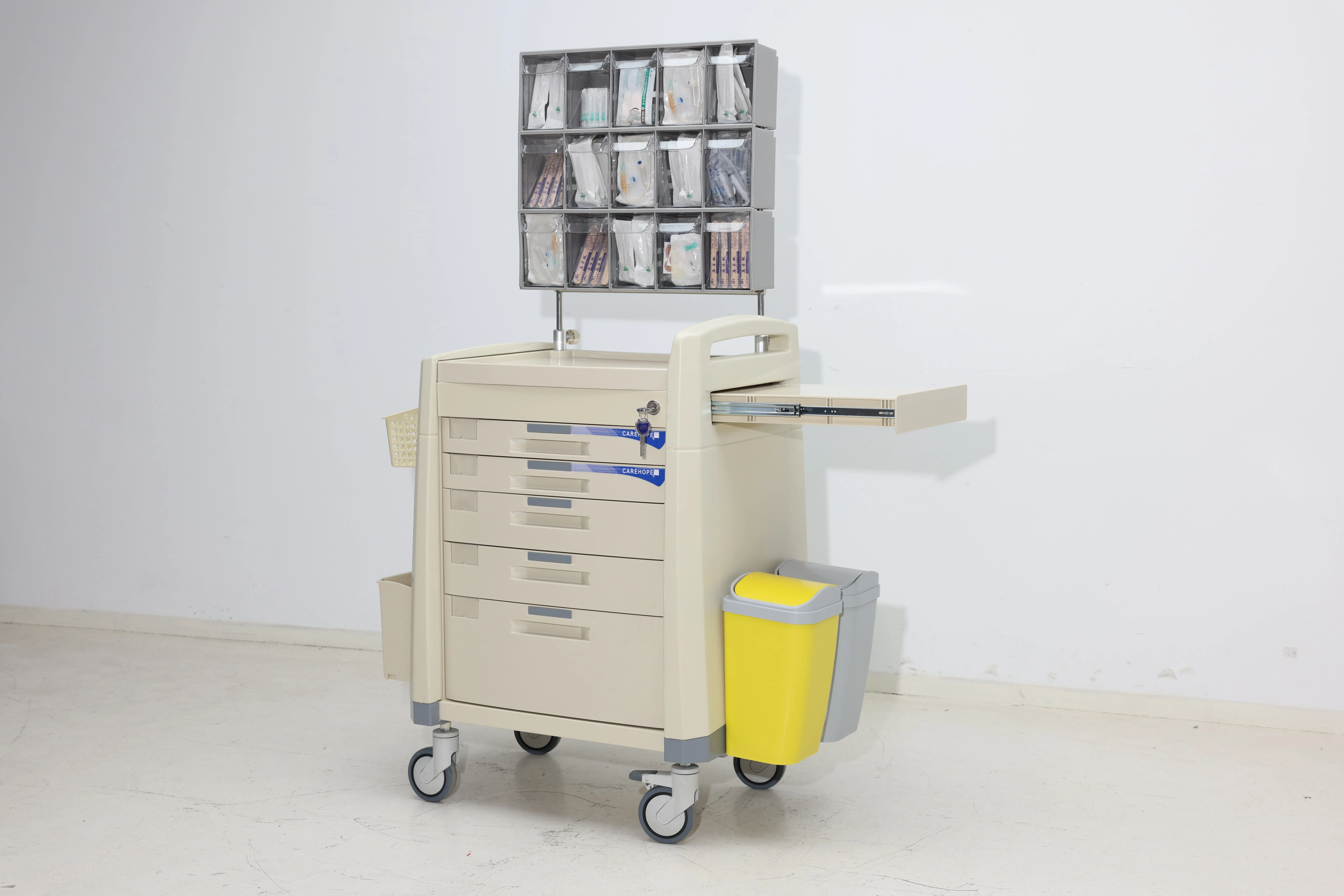 Modern ABS Surgical Anesthesia Tower with Triple-Row Transparent Pharma Trays Convenient 4-Castor Design for Hospital Hotel Use 5