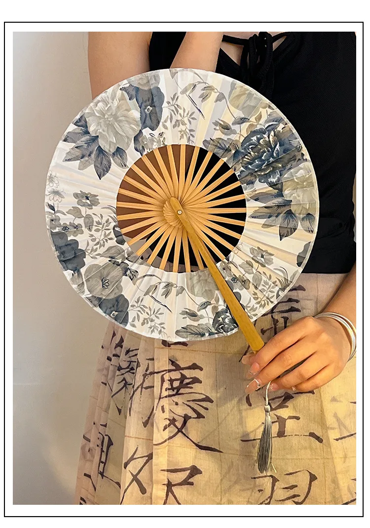 Eco-Friendly Bamboo Hand Fan with Folk Art Design for Home Decoration and Promotional Gifts 21*38cm