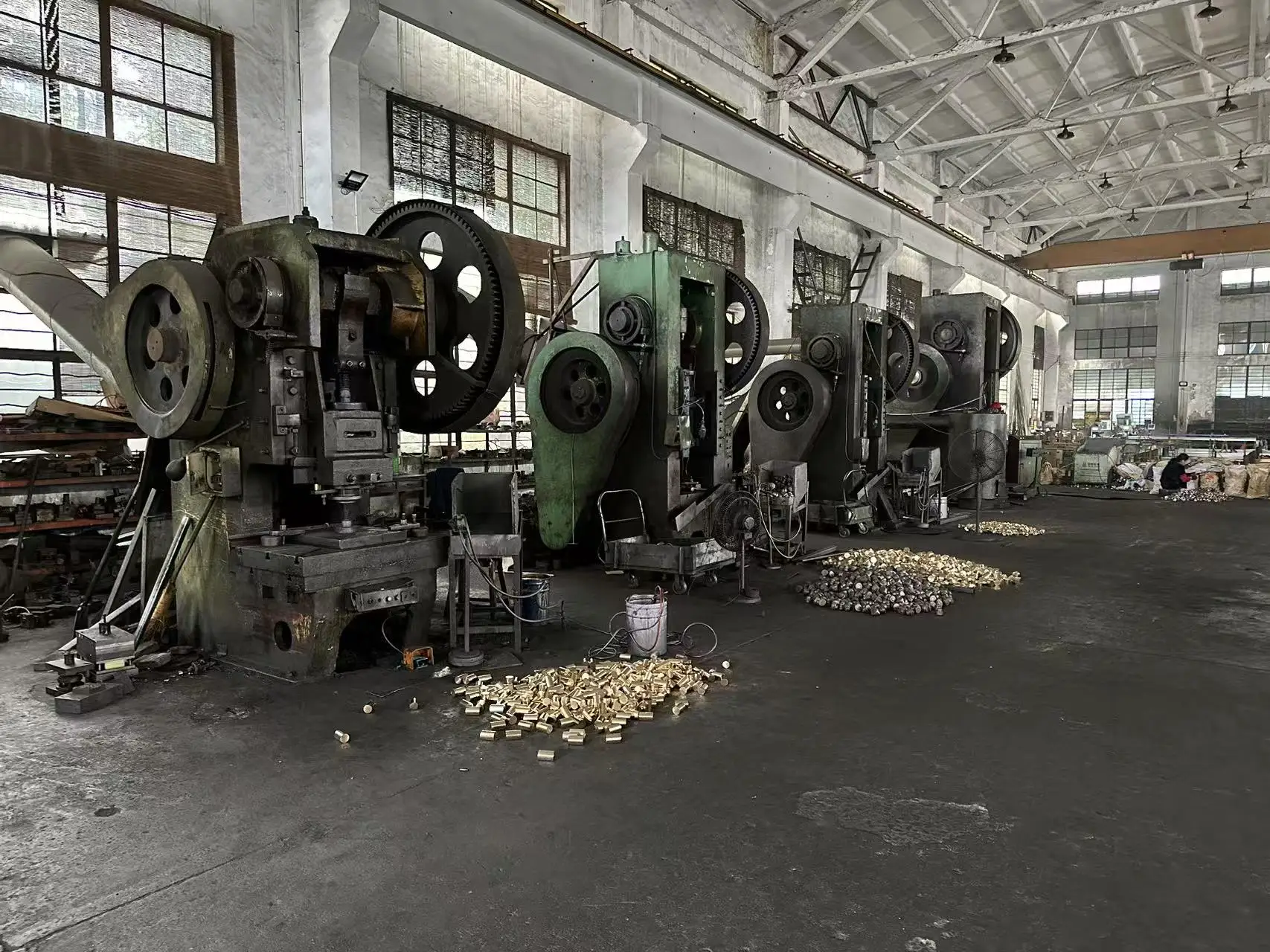 Shengzhou Weldone Tools Co., Ltd. 1