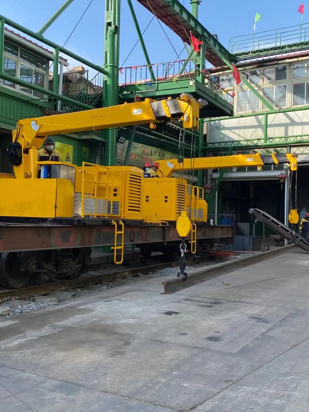 Best Selling Railroad Wrecking Rail Mounted Crane System Qpci Network