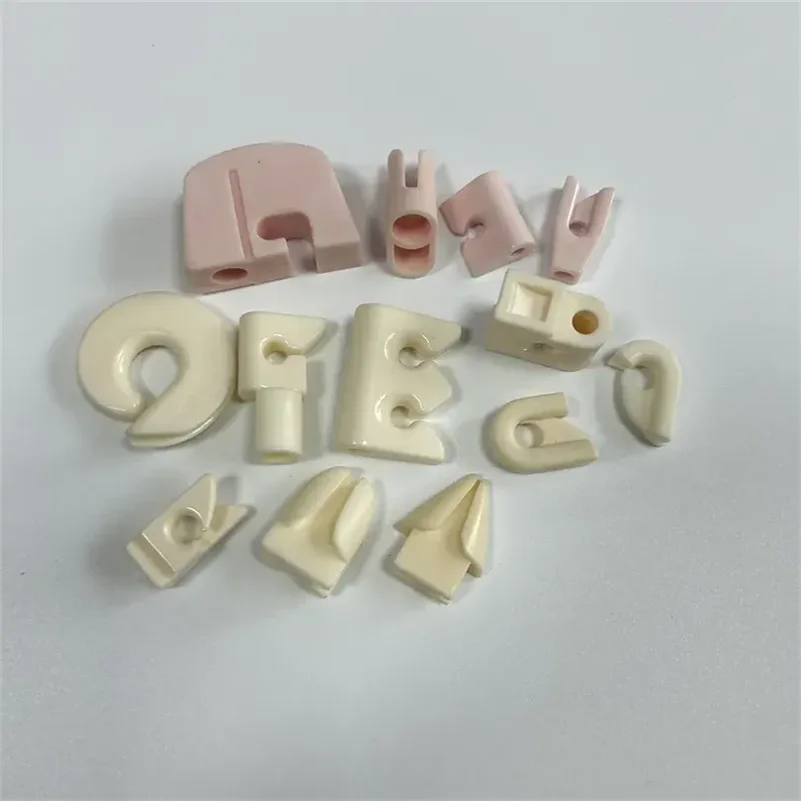 High Precision Textile Ceramic Eyelet Yarn Guide in 99% 95% Al2o3 Porcelain