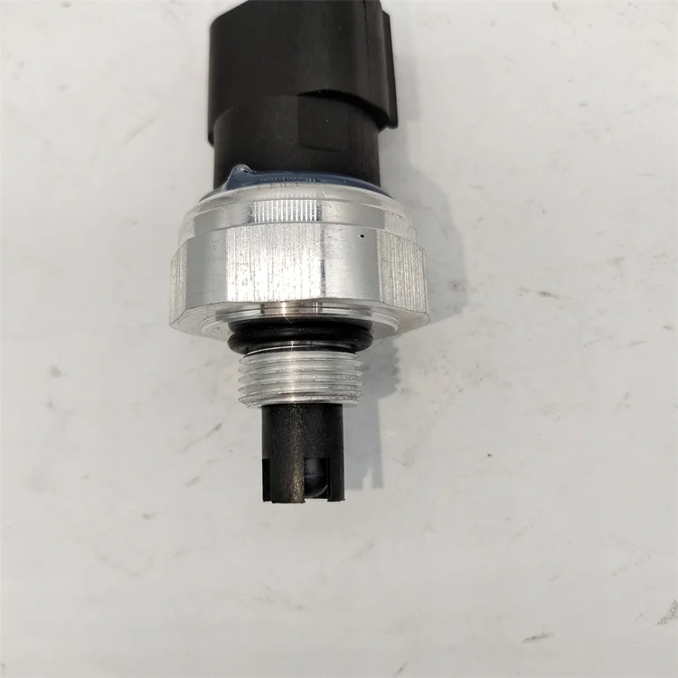A/c Pressure Sensor 2038300472 For Mercedesbenz Ml320 Ml350 0105