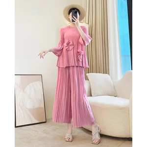 Factory Wholesale Miyake Pleated Casual Ladies Suit High-End Large Size Loose Petal Top Two-Piece Polyester Set