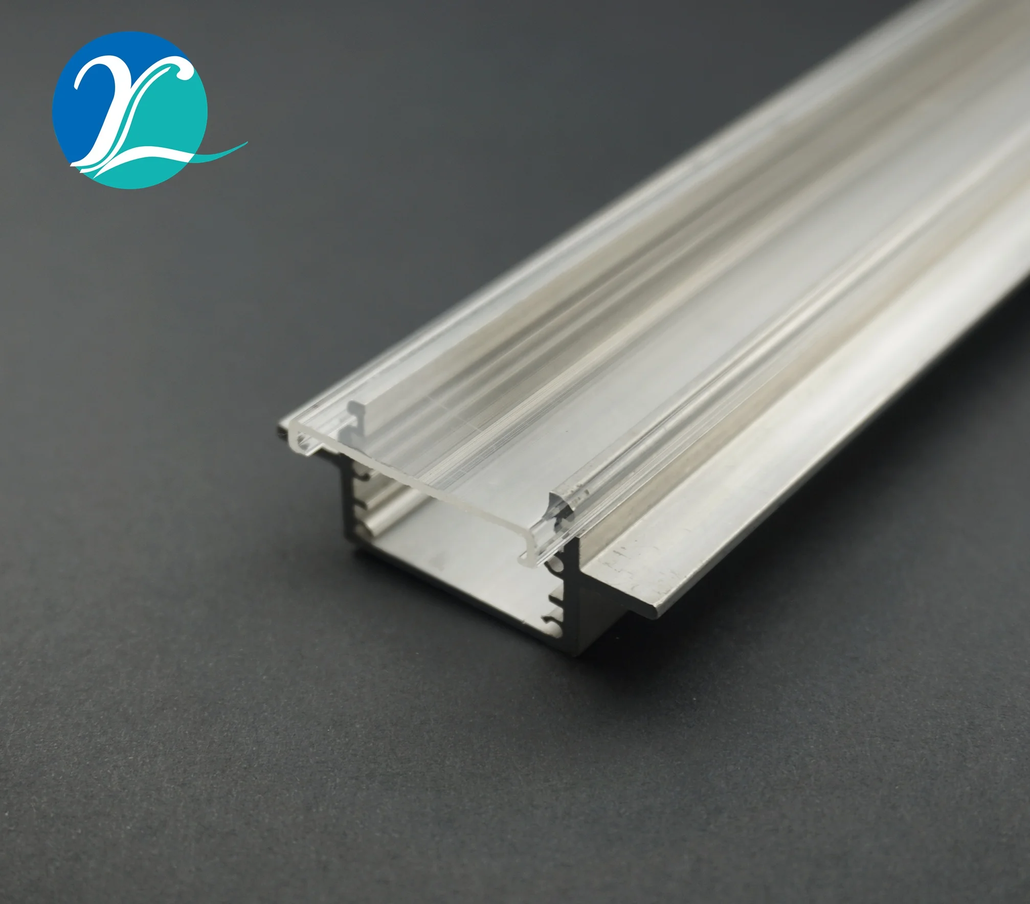 Extrude Pc Profile Clear Plastic Led Strip Light Bar Diffuser to Lampshade c Frosted Translucent Plastic U Channel/ Cover Trench