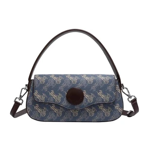 Guangzhou Factory Wholesale All-Hand Crossbody Bag Luxury Envelope Style High-Grade PU Material Waterproof Summer Spring