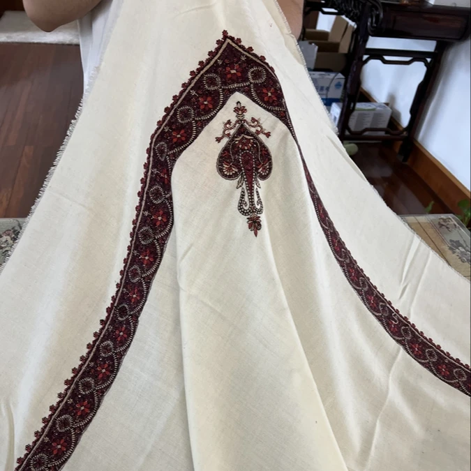 Woolen Saudi Arabia Embroidered Pashmina Shemagh Omani Keffiyeh Scarf