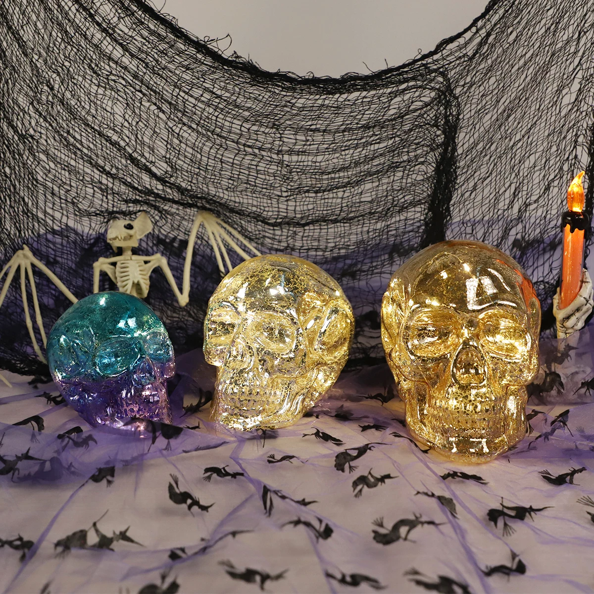 High Quality Creative Halloween Decoration LED Lighted Glass Skull  Centerpiece Decorations