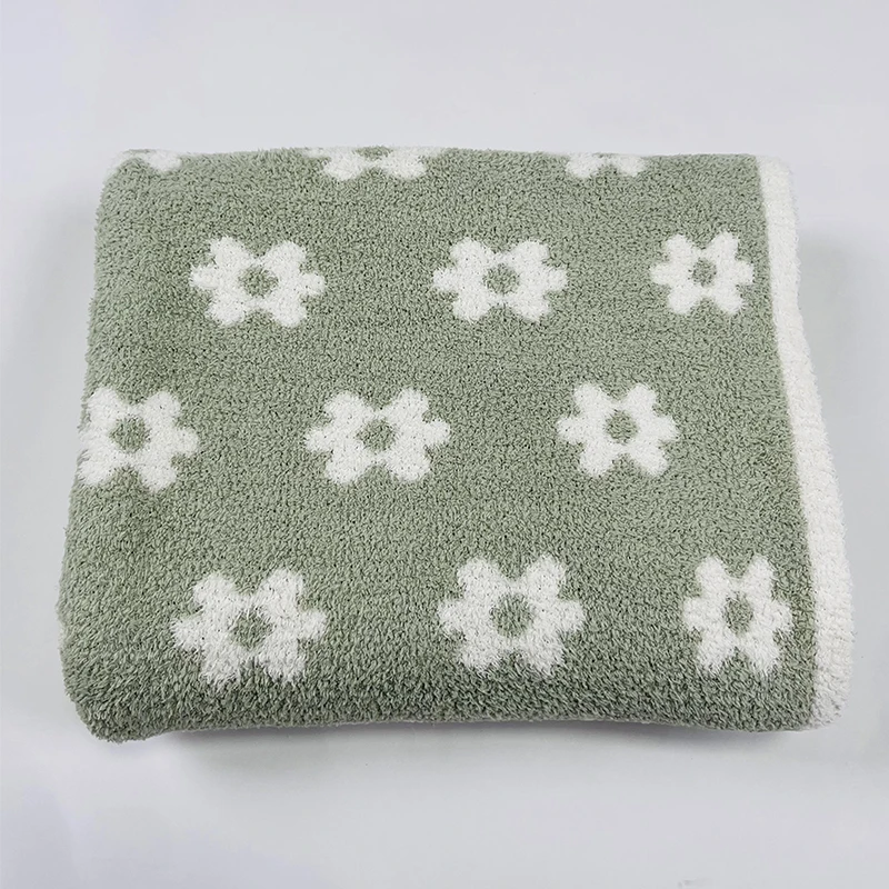 Уютное одеяло для взрослых из 100% полиэстера с маргаритками и новым узором для украшения дома по оптовой цене