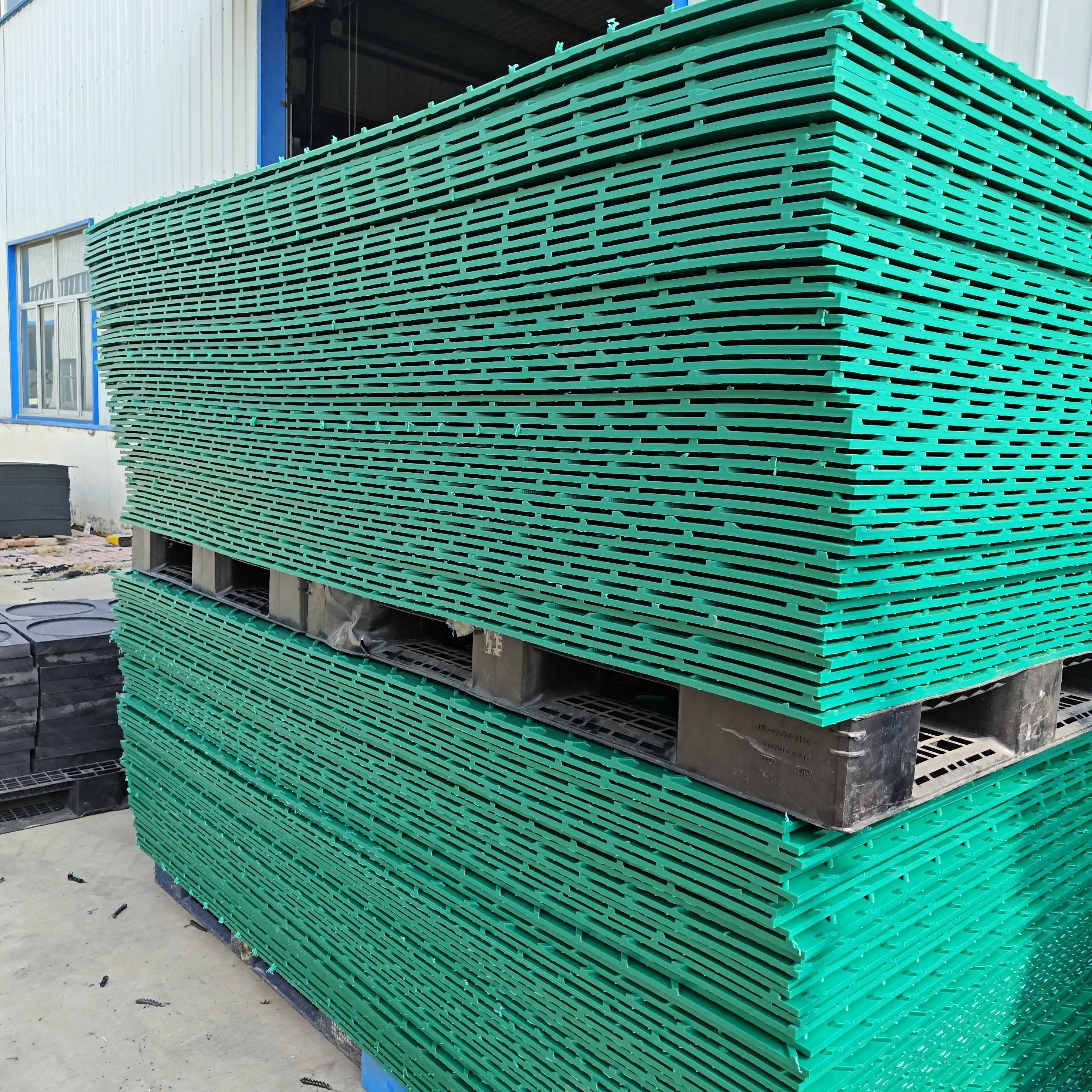 Supply Anti-slip Plastic Sheet Polyethylene Paving Slabs Paving Slabs ...