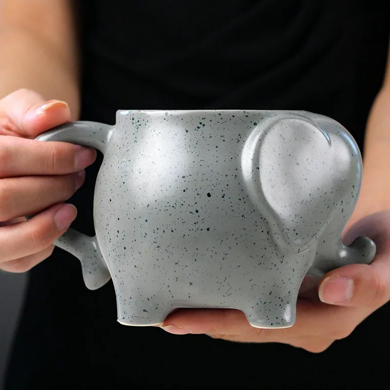 Cute Ceramic Elephant Tea Cup with Built in Tea Bag Holder - China