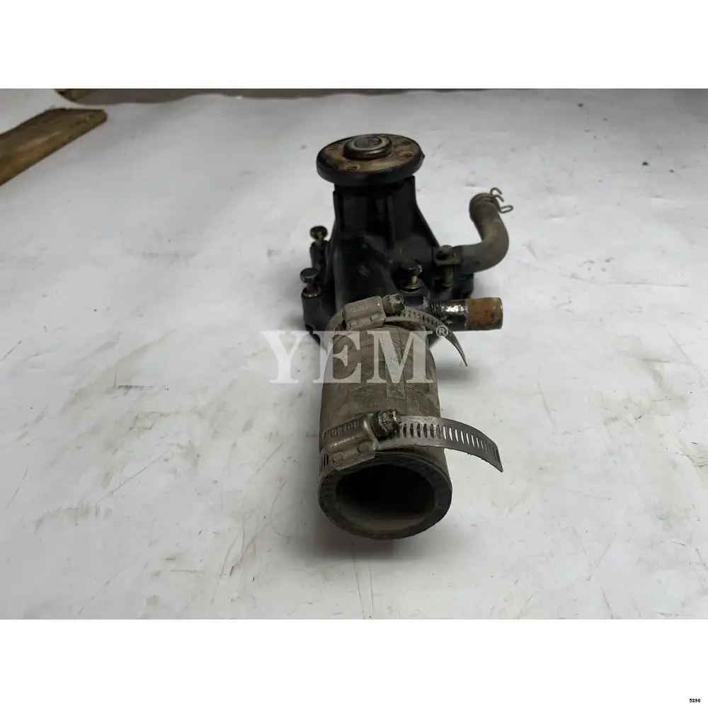 China Originally Produced Water Pump For Mitsubishi S4Q Engine Rebuild Repair Aftermarket Parts