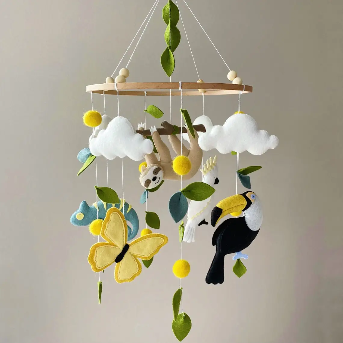 Baby Toys Safari Stuffed and Plush Animal Chameleon Sloth Handmade Crochet Wood Musical Felt Baby Crib Mobiles for Baby Girl Boy
