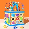 Boîte de puzzle à enfiler des perles basée sur une scène