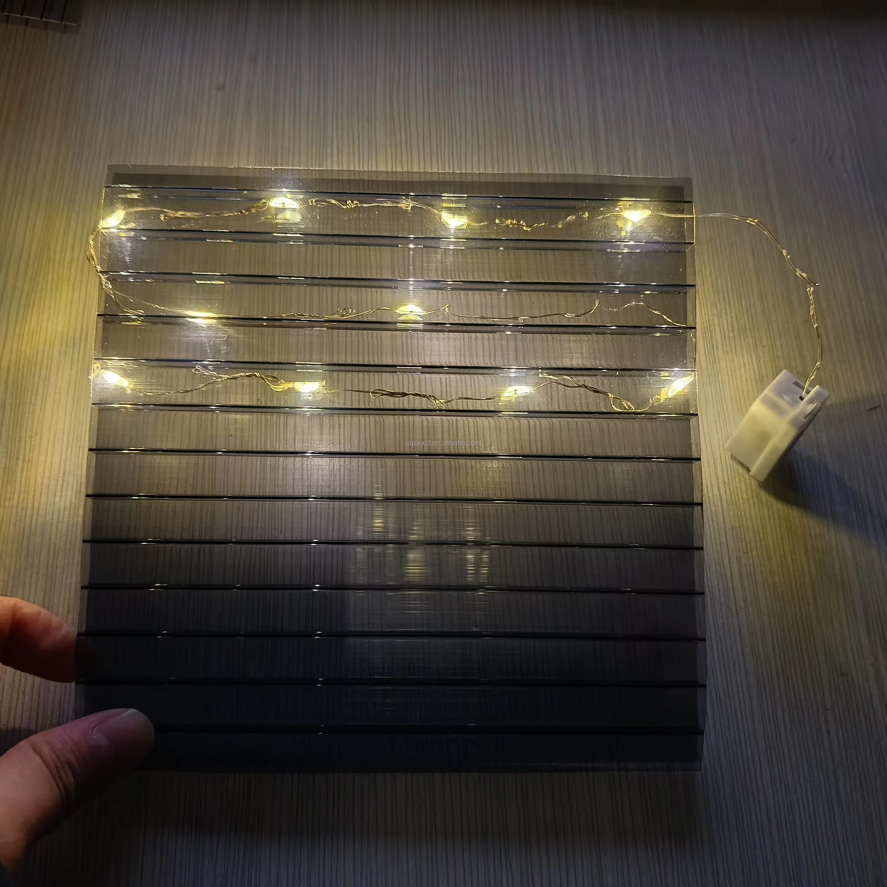 Wholesale Smoke Durable Light Grey Polycarbonate Hollow Panel Balcony Shed Skylight