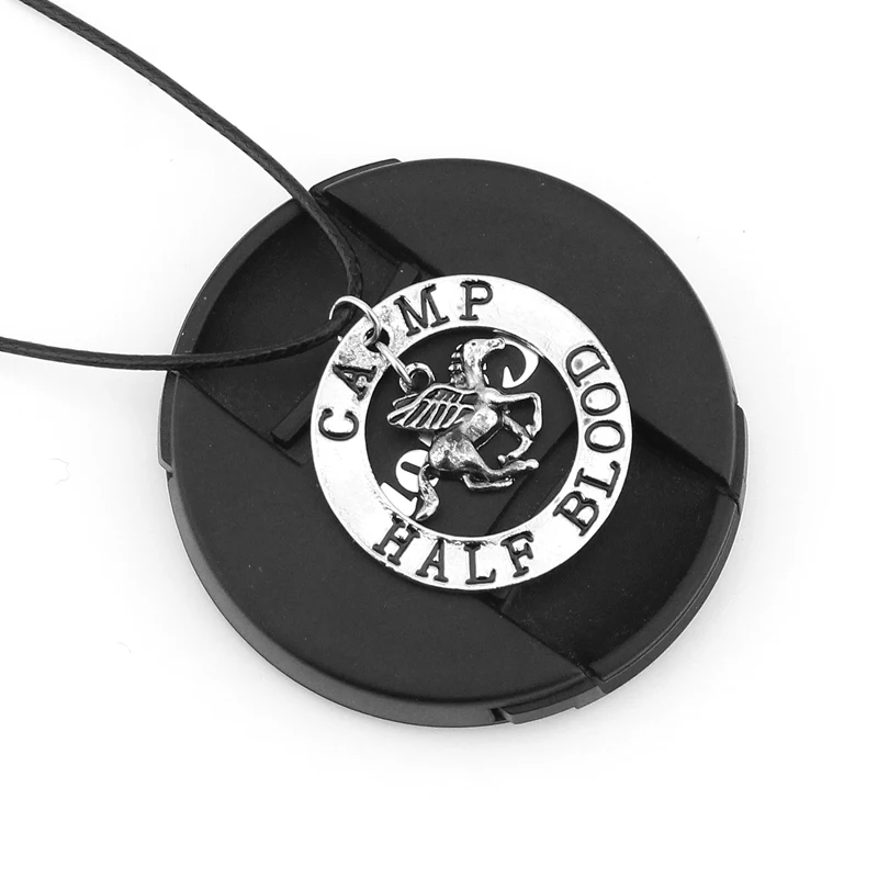 Oulensy Collier Percy Jackson Camp Pegasus Zeus Half-Blood