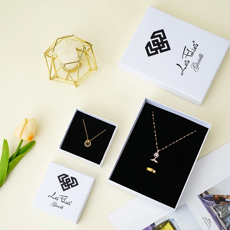 Jewelry Package Set Embossed Logo Printed Luxury Velvet Pouch Light White Lid Base Customized Shopping Cardboard Gift Box supplier