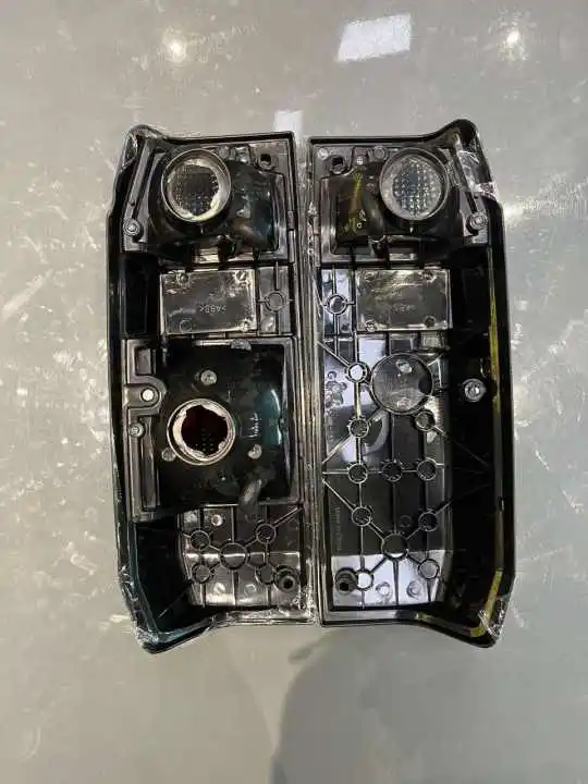 GELING Tail Lights for Toyota Land Cruiser FJ75 - 8155160550