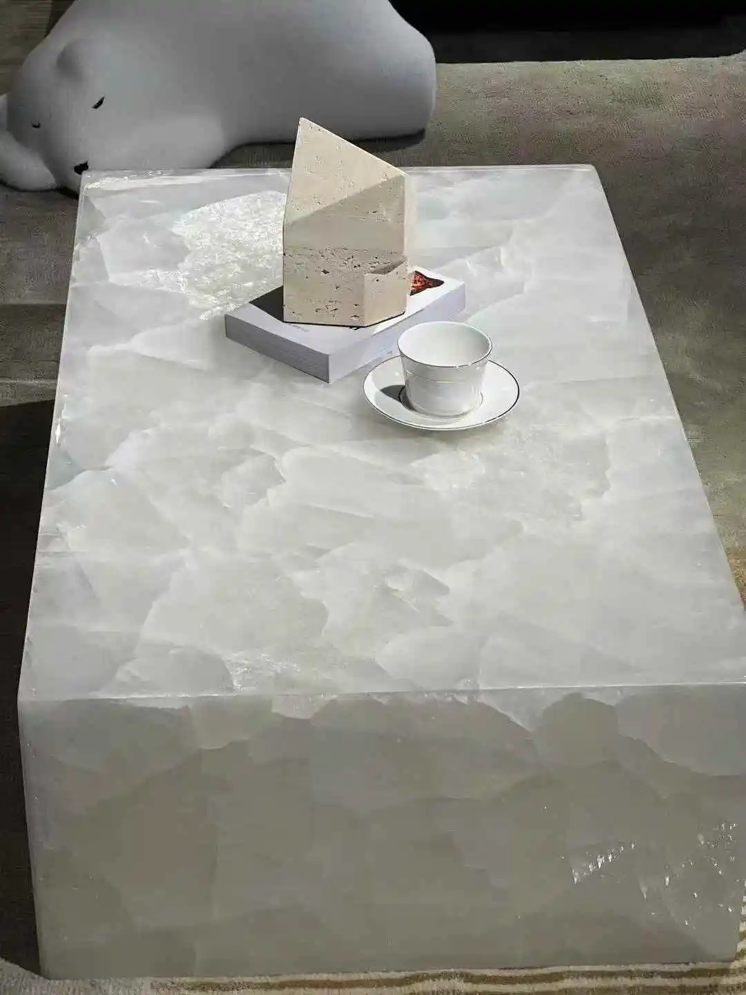 New Design Natural Translucent White Onyx Jade Marble Tea End Table Square Cube Marble Plinth Tall Home Furniture Side Table