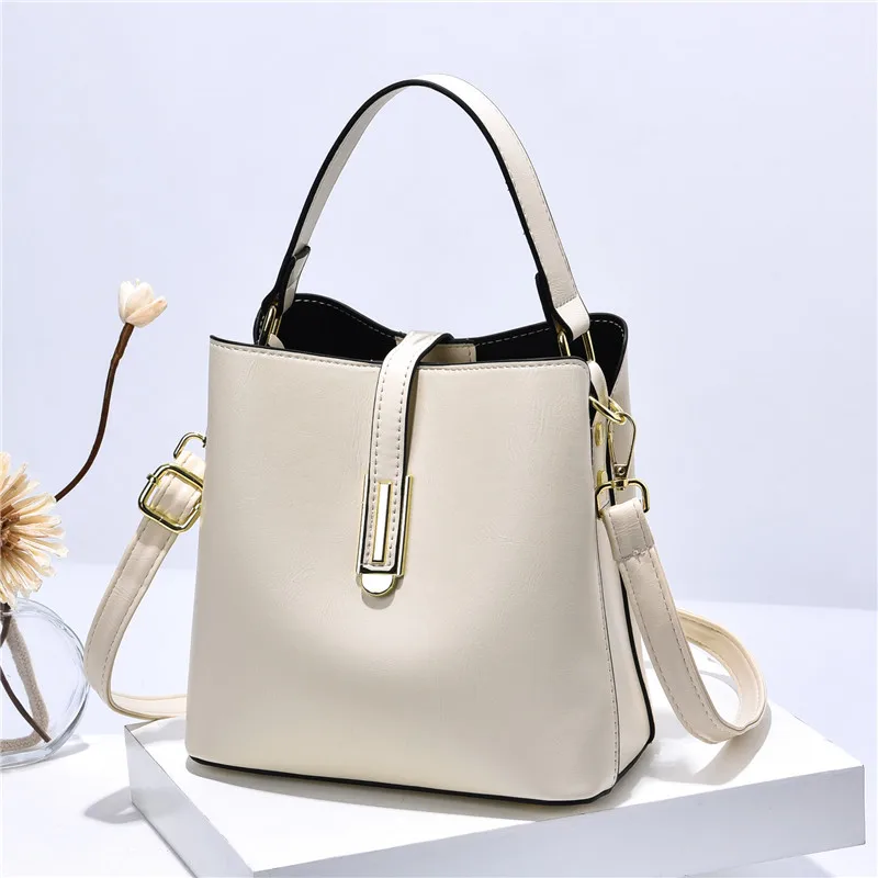 Wholesale 2022 new Spring summer Trend retro shoulder messenger Fashion  cross body bag small wholesale bags women handbags ladies From m.