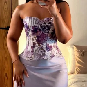 GX0362 Fashion 2026 Vintage Unique Street Wear Sleeveless Slim Fit Lace-up Hollow Out Women Tube Sexy Tight Corset Tops