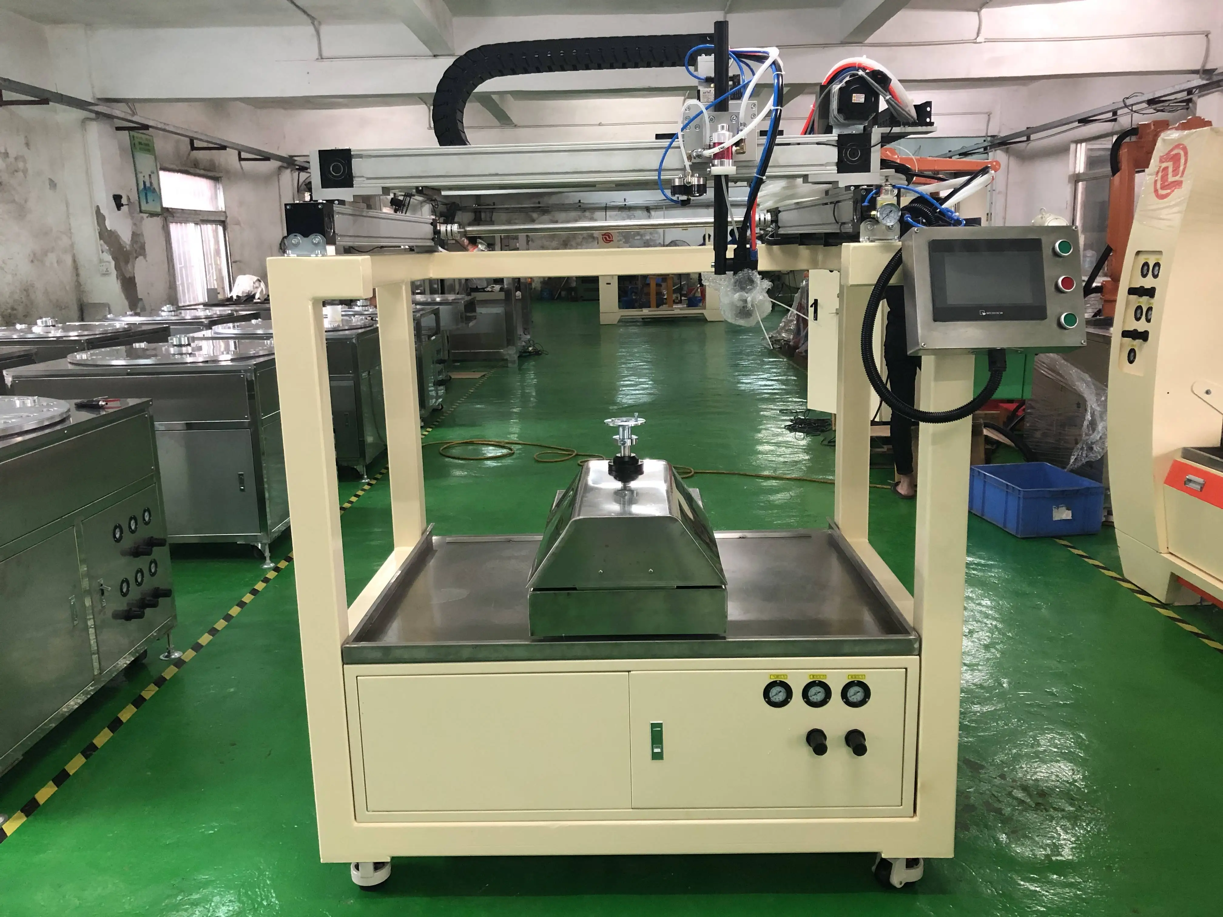Two Axis Spray Painting Machine Automatic Painting Machine Equipment Painting Production Line Electrostatic Powder Spraying 220V