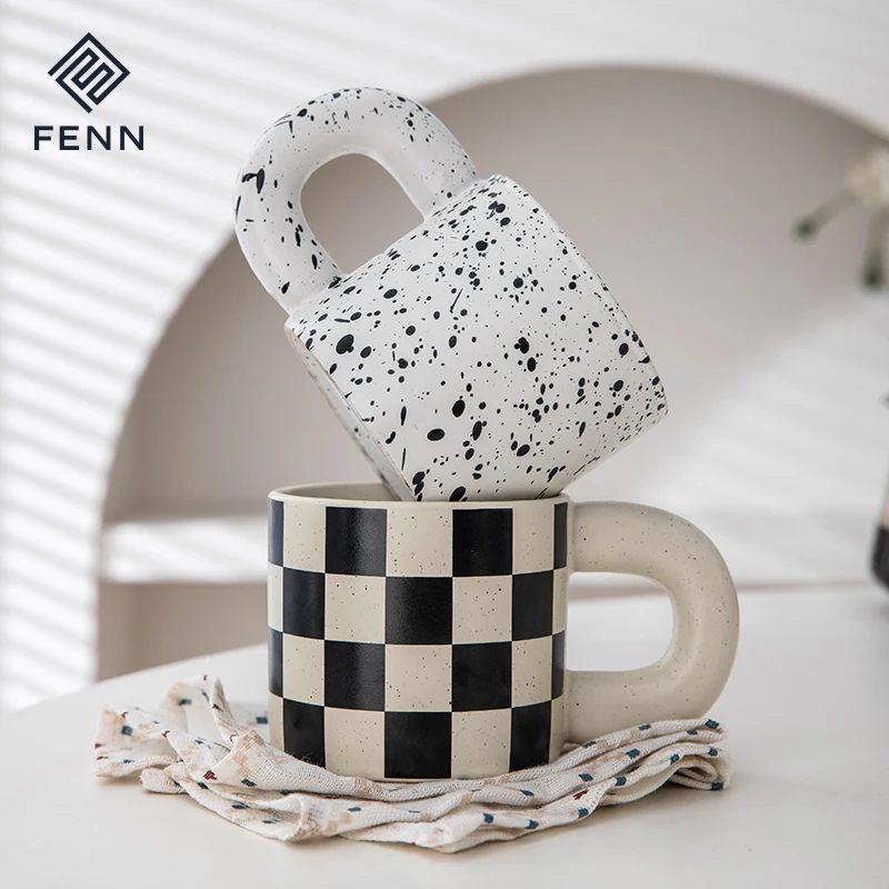 Ins Style Stoneware Black White Checkerboard Aesthetic Mugs Splash Ink Nordic Chubby Mug Ceramic Coffee Mug Big Ears Hand