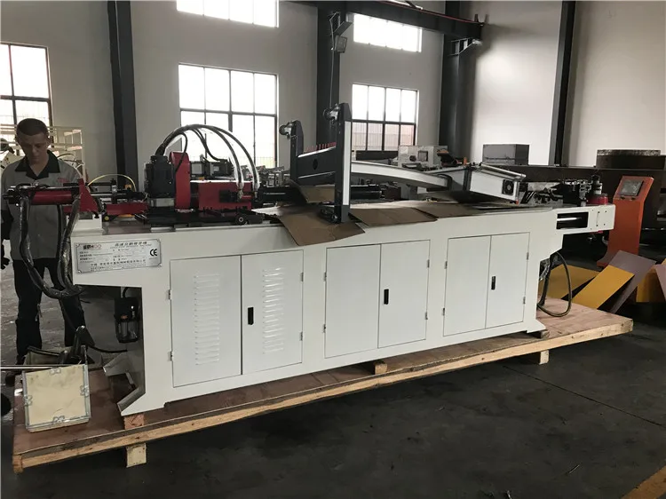 
 DW50CNC трубогибочный станок для автомобильных деталей  