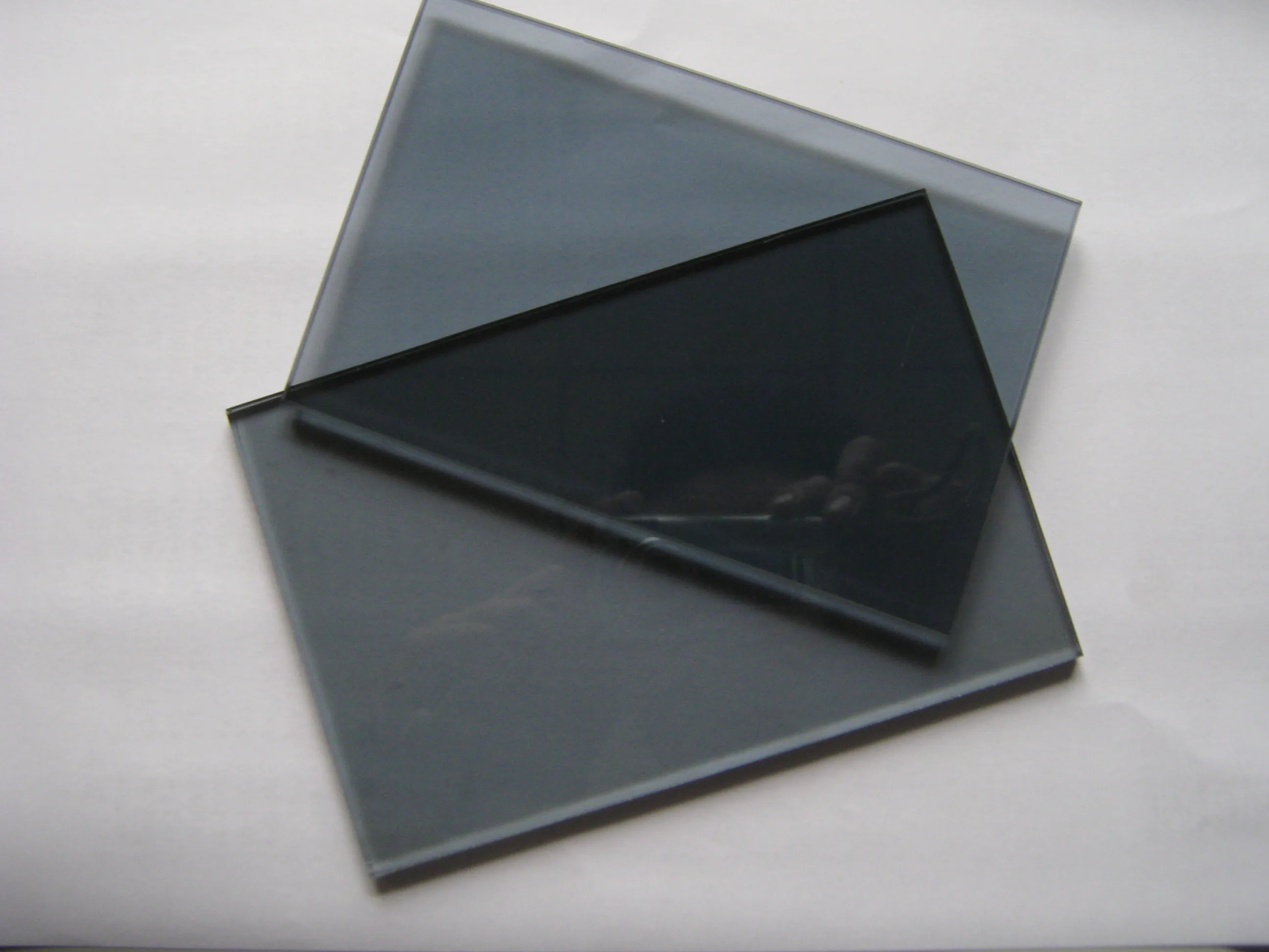 The Biggest Float Tinted Black Grey Glass Sheet Glass Factories in China