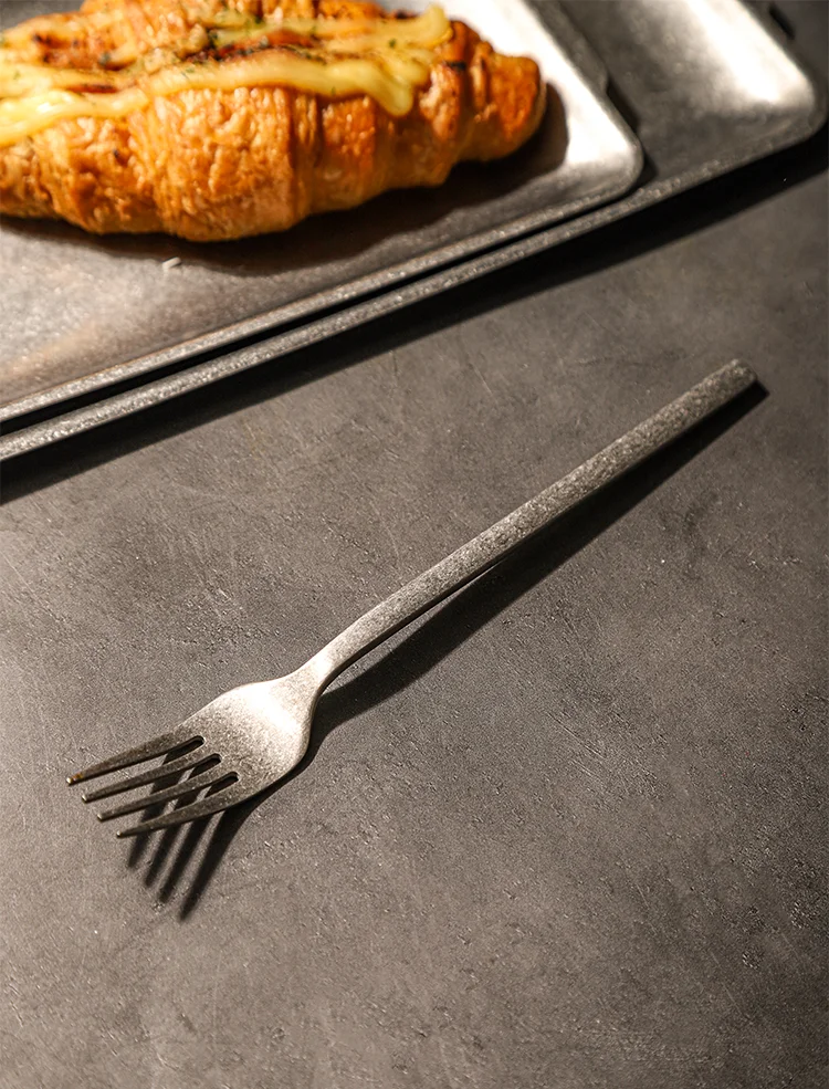 Retro Style Snowflake Gray High Quality Hotel Canteen Camping Stainless Steel Knife Coffee Serve Spoon and Fork Flatware Set