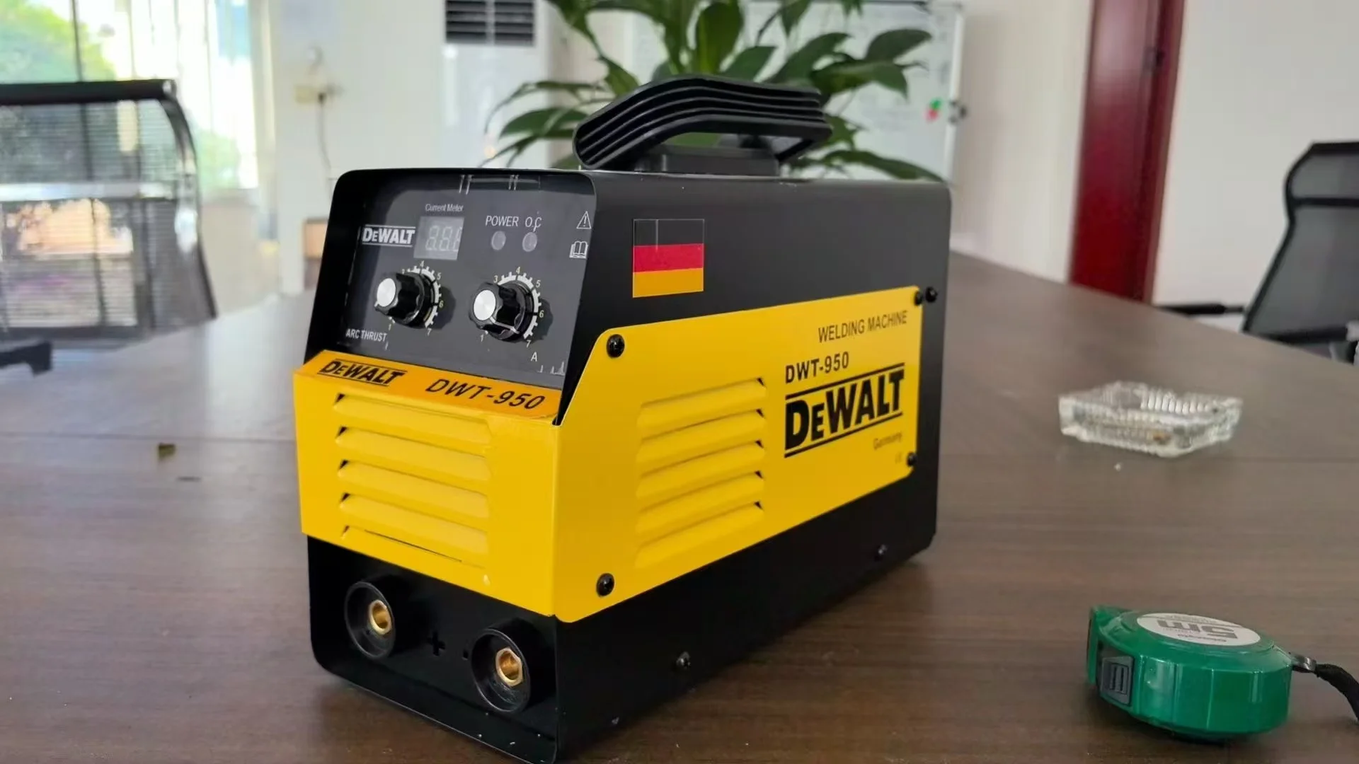 FORNEY Easy Weld Flux-Cored Wire Feed Welder Tig Process for Gas-Free ...