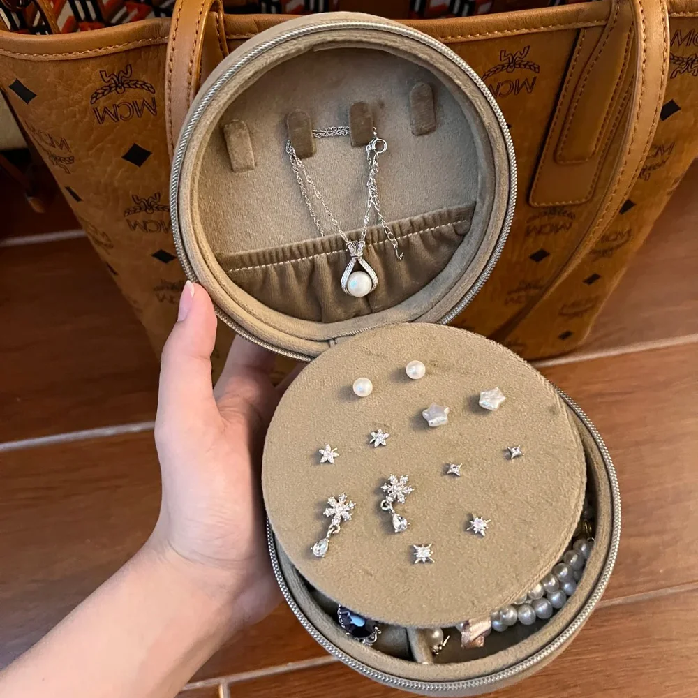 Hb7fe301eb32440df96a0c97da7147888X