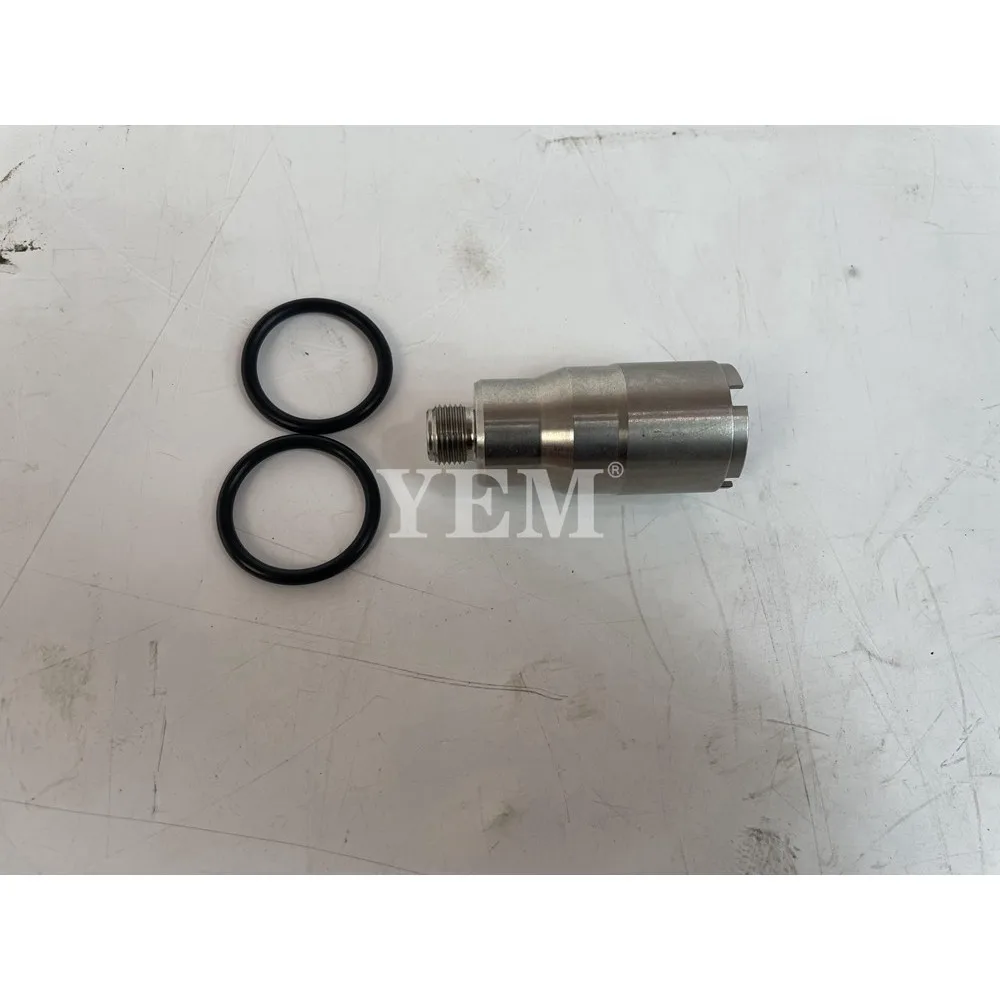 DL08 INJECTOR SLEEVE 65.03205-0006B FIT for DOOSAN EXCAVATOR