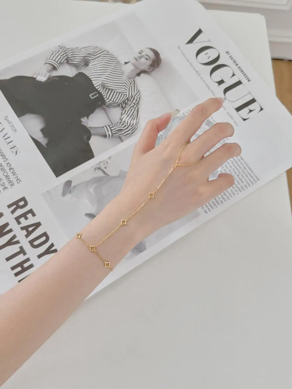 KAKODIY fashion hollow four-leaf clover 18K gold-plated chain women's bracelet 925 sterling silver jewelry bracelet detail 1