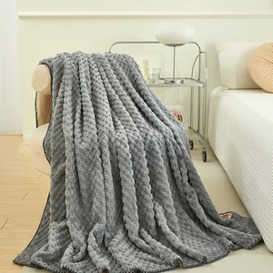 Lightweight Queen Size Reversible Blanket Soft Fleece Aesthetic Fluffy Blanket No Shedding