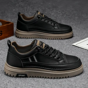 Men's Skateboarding Shoes Loafers Sneakers Slip on Skate Shoes Leather Flats Loafer Retro Thickened Fleece Cotton Padded