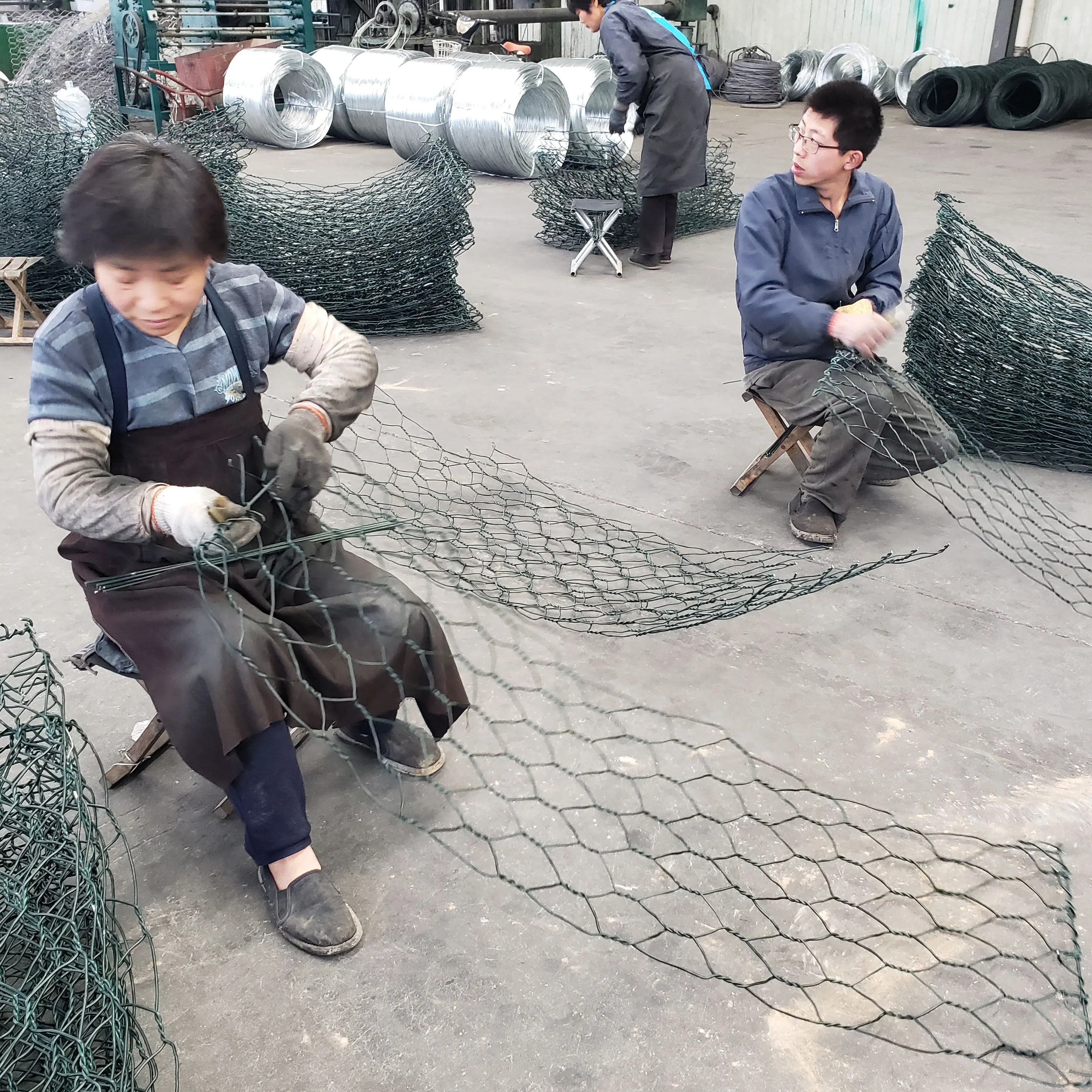 Galvanized Retaining Iron Wire Mesh Gabion Box Kenya 2x1x1m Gabion